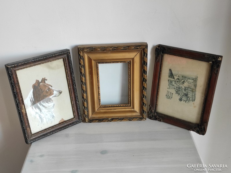 3 db antik képkeret egy több mint 100 éves rézkarccal és Lessie kutya portré akvarellel