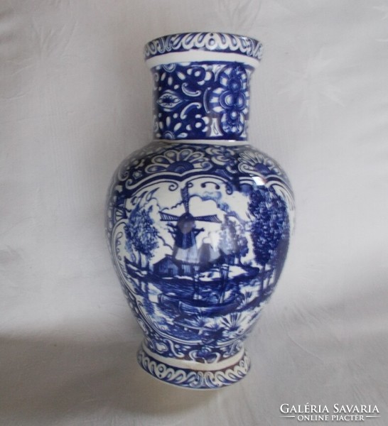 Delft flower vase