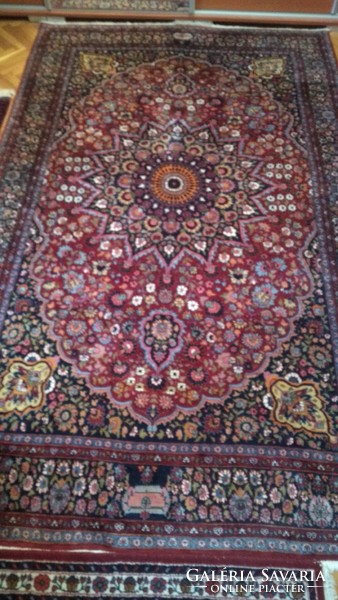 Szőnyeg Iráni,  155 x 250 cm