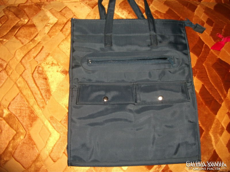 Australian dark hurricane, unused, washable 4-drawer bag: 1 zip + 1 large + 2