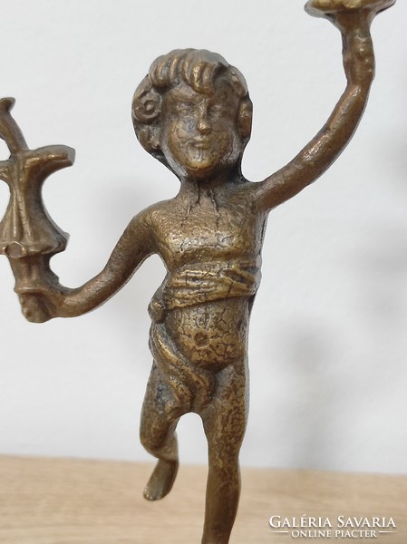 Antik bronz, puttós gyertyatartó