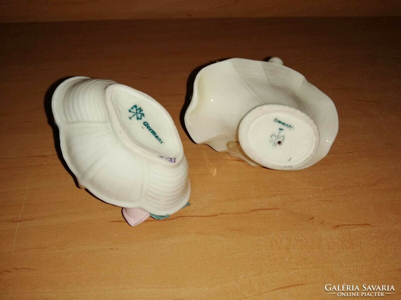 Német porcelán virágkosár - 2 db egyben (fp)