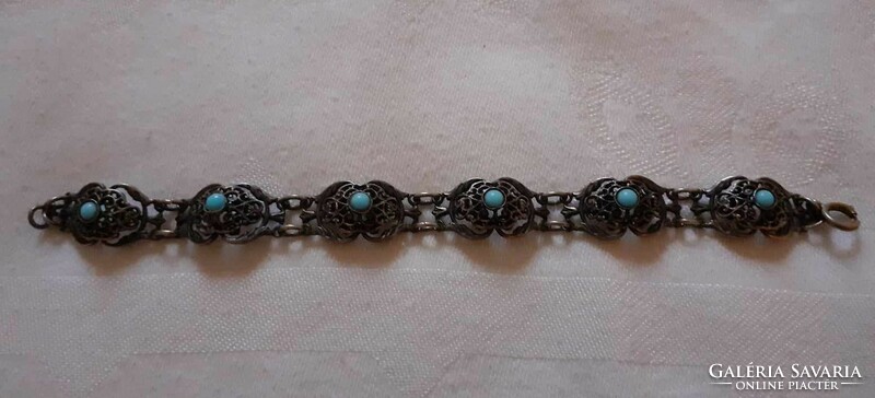 Vintage bracelet with light blue 