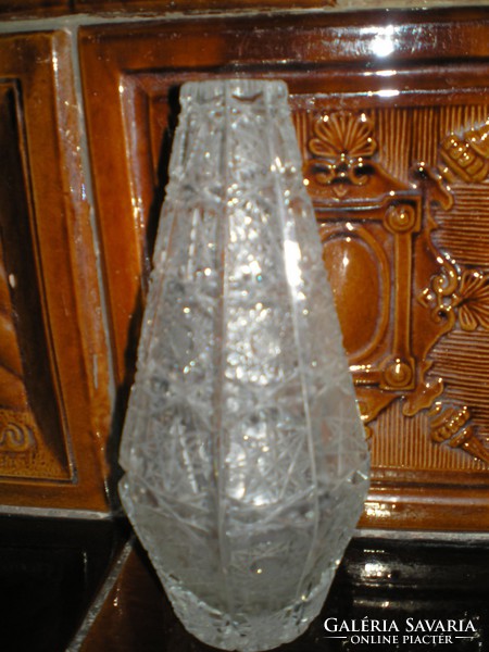Old heavy crystal vase 22 cm