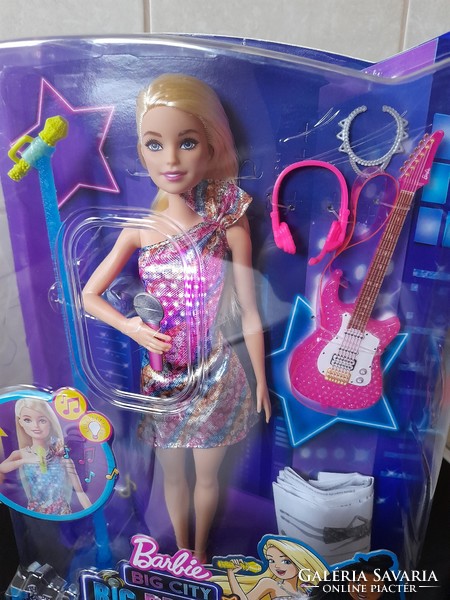 Új,bontatlan Barbie Big City Big Dreams Malibu baba