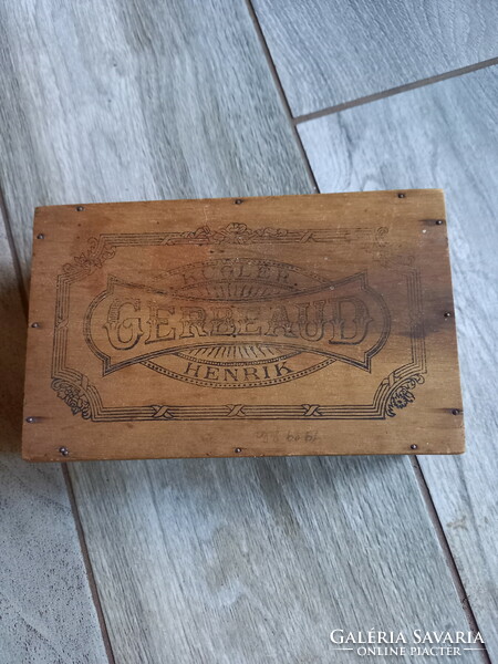 Antique kugler henrik gerbaud cake box (16.2x10x5.2 cm)