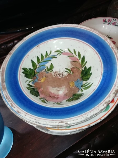 18 teri from the Miskolcz painted antique plate collection