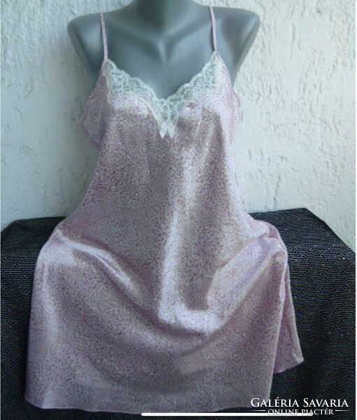 Lace satin nightgown 42