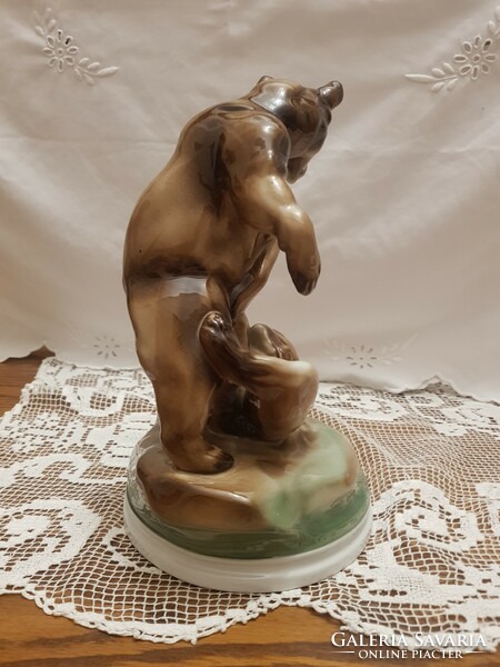 Nice zsolnay wrestling bear porcelain figure