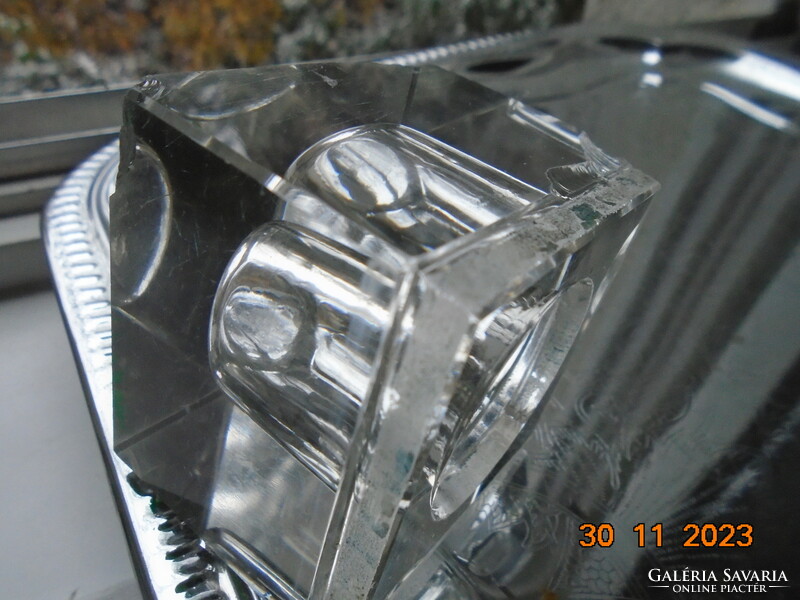Solid crystal cube inkwell polished on art deco sheet