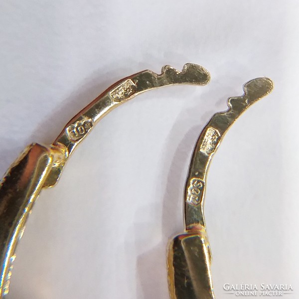 14 Carats, 3.05g. Yellow-white gold hoop earrings (no. 23/64.)
