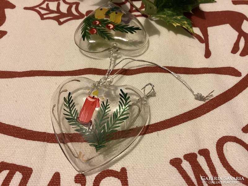 Kézzel festett üveg szívek karácsonyfadíszek