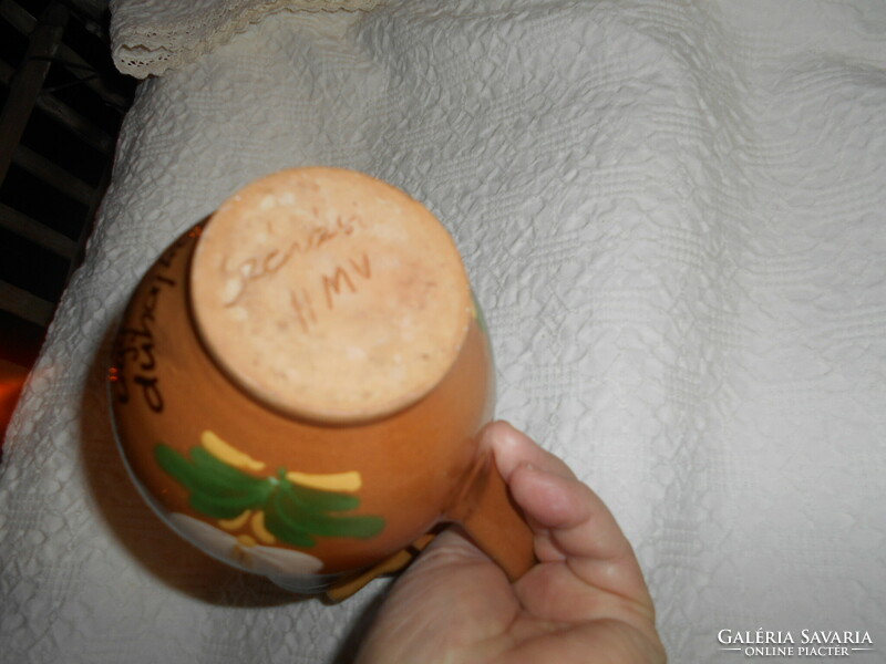 Hódmezővásárhely. János Szénási- (hmv) ceramic jug with a shield figure at the mouth