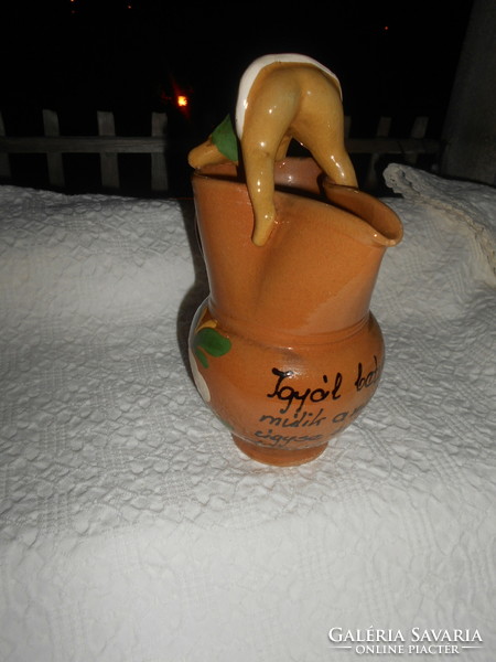 Hódmezővásárhely. János Szénási- (hmv) ceramic jug with a shield figure at the mouth