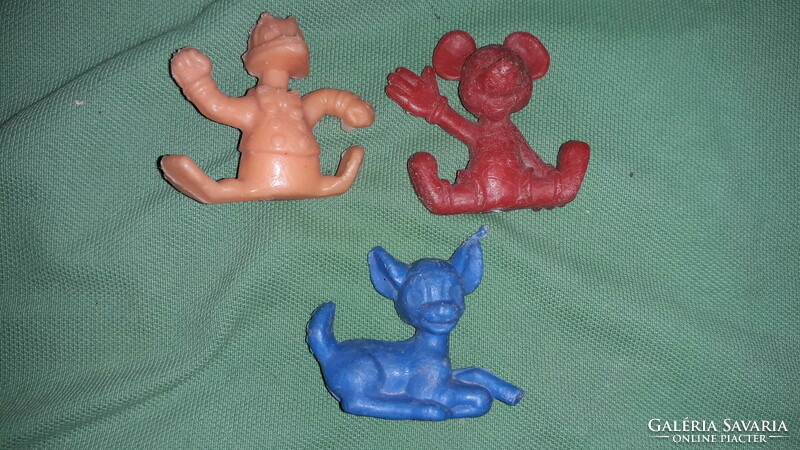 Old traffic goods, bazaar goods, Hungarian small-scale disney plastic, small toy figures, 3 pieces in one, according to the pictures