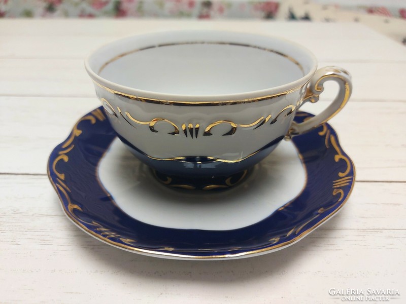 Zsolnay pompadour porcelain tea cup