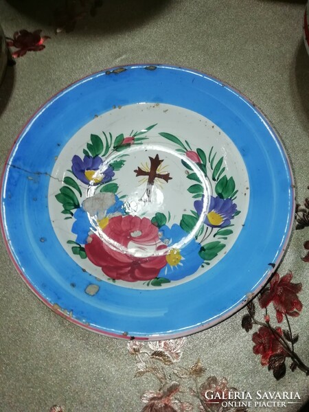 Antik fali tányér gyűjteményből  repedés van rajta 52