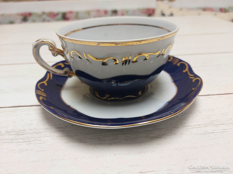 Zsolnay pompadour porcelain tea cup