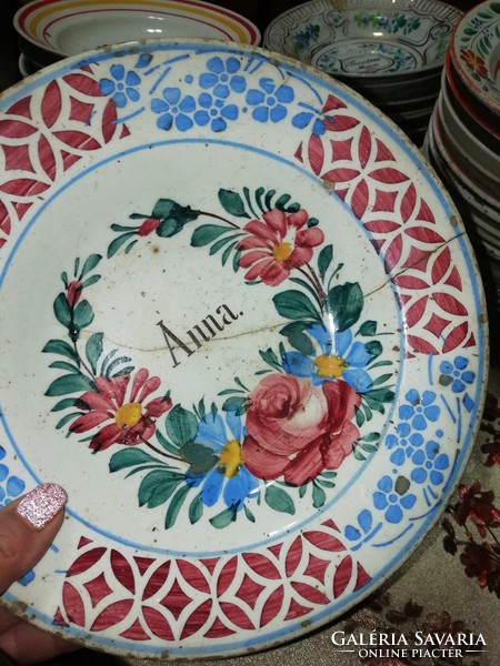 Antik fali tányér gyűjteményből Bélapátfalva Anna repedés van rajta 52
