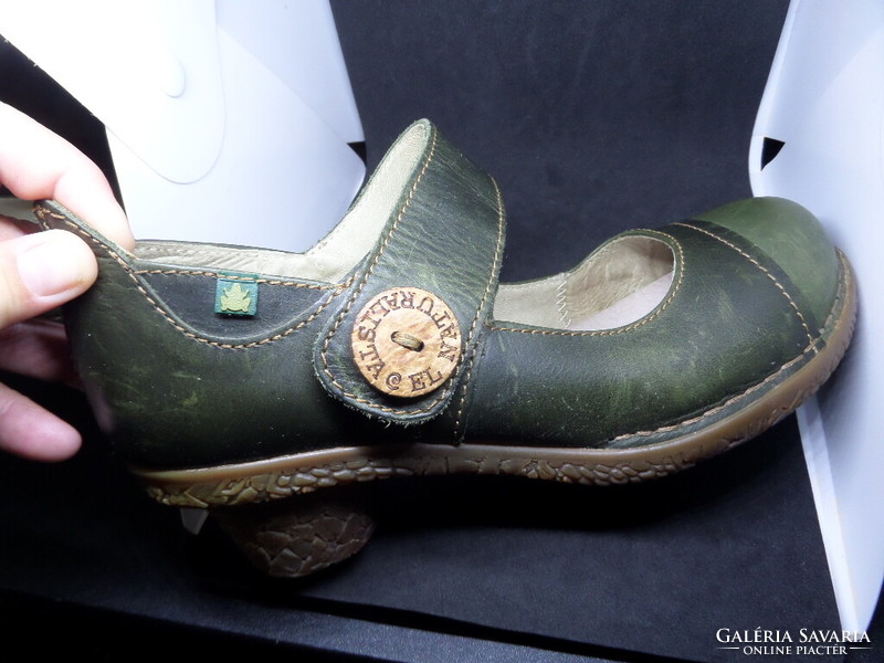 El Naturalista (eredeti) női 38-as UK 5 BTH: 24,5 cm dizájner bőrcipő