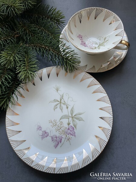 Wonderful collectible art deco hand gilded floral breakfast tea cup set, trio