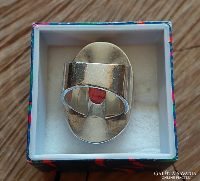 Beautiful silver ring with a huge sponge coral stone
