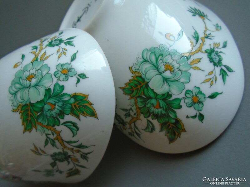 2 pcs. English, hand-painted oval bowl.