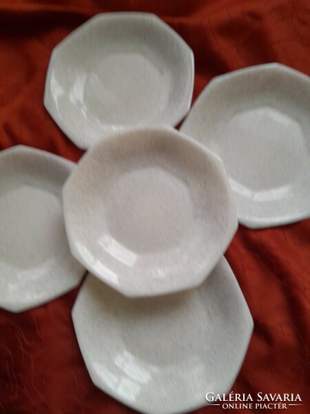 Unpainted plate 5 pieces 22 cm