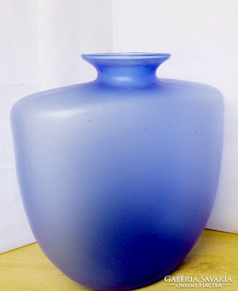 Blown blue bay glass vase with umbrella label, in perfect condition