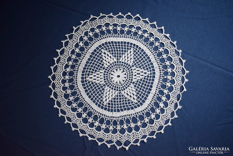 Crochet lace tablecloth 33 cm
