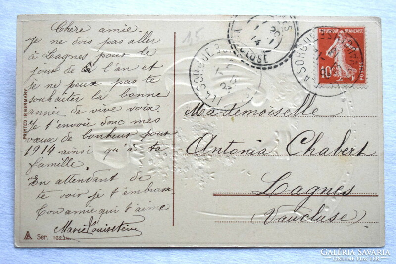 Antik dombornyomott Újévi üdvözlő képeslap -kisleány széken állva , jan1.  1913/14