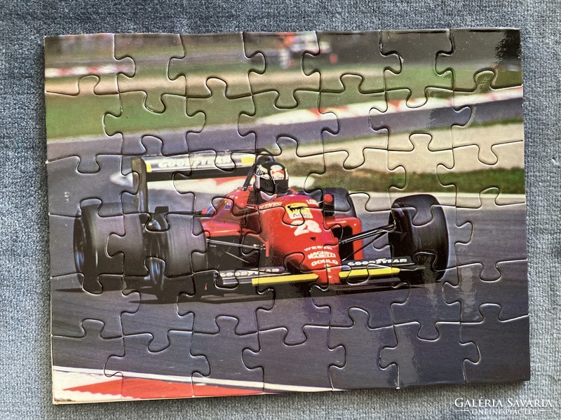 Racing car puzzle - 2 pieces 6 x 7