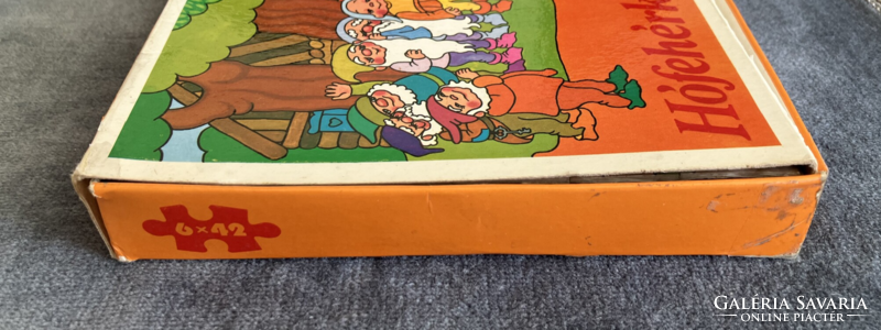 Hófehérke és a hét törpe meseképes összerakó játék / puzzle 1983-ból