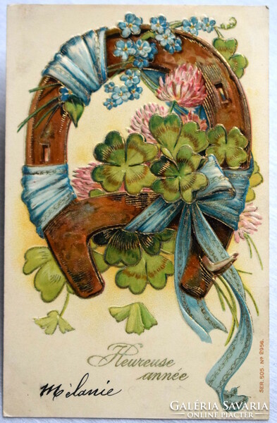 Antik dombornyomott Újévi üdvözlő képeslap - 4levelű lóhere , szerencsepatkó szalaggal  1905ből