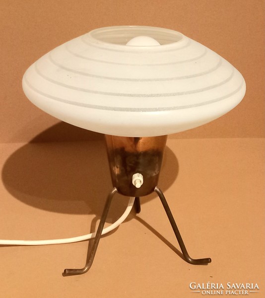 Vintage tripod table lamp negotiable art deco design