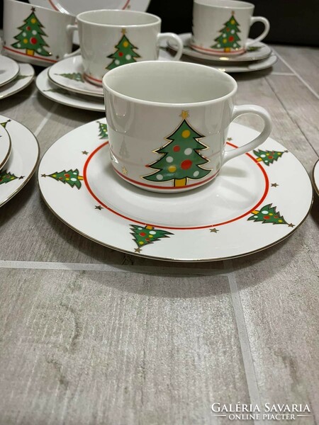Gyönyörű 17 részes karácsonyi szett teáscsésze csészealj süteményes tányér