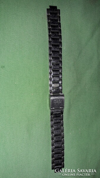 Retro metal steel watch band size and features photographed in the pictures according to the pictures 4.