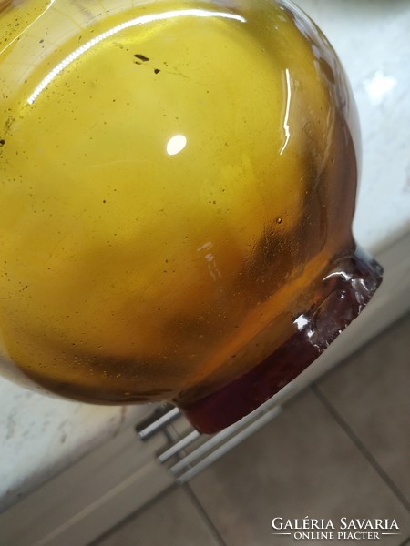 Gyönyörű borostyán sárga, gyűrt üveg váza  eladó!! 36 cm