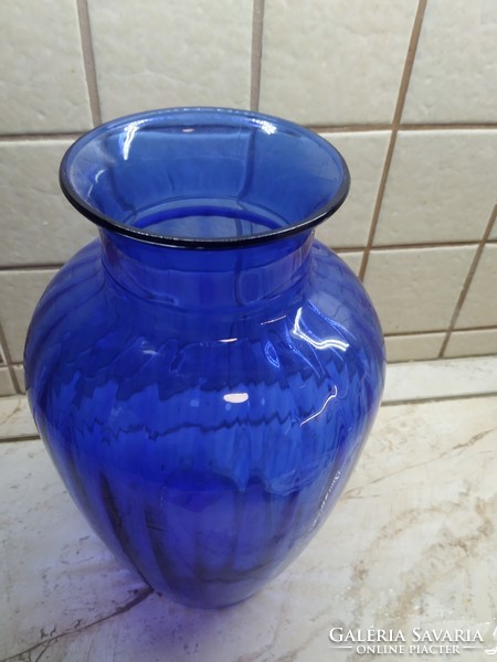 Kék üveg padlóváza, öblös üveg váza  eladó!!