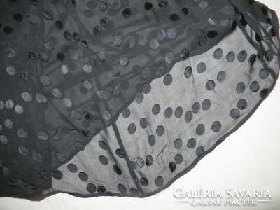 Fekete pöttymintás muszlin ruha Début 6/34-s pántnélküli db: 66-68 Mb : 72 cm h: 90