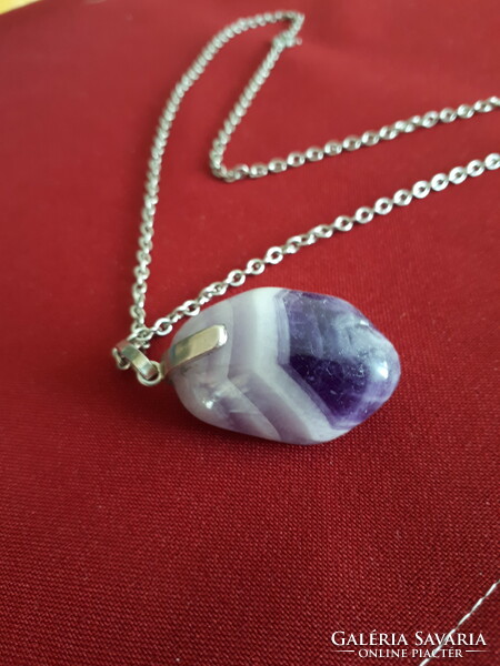 Necklace with huge amethyst pendant