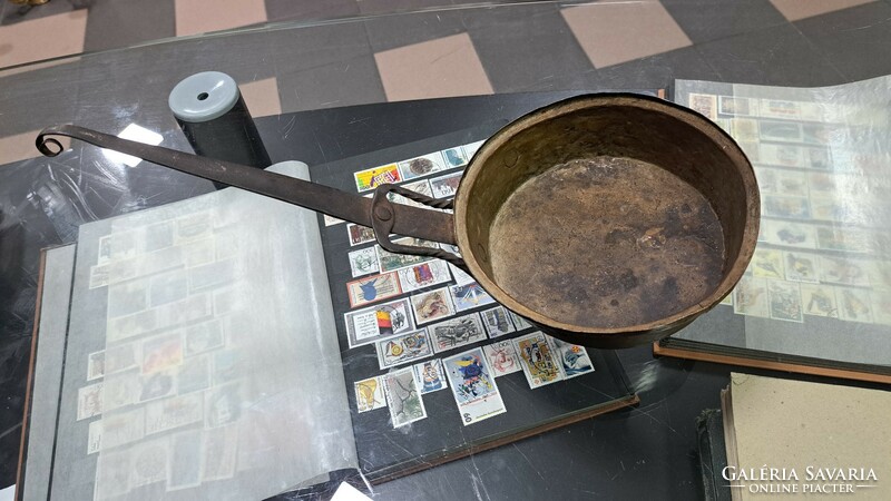 Antique kitchen pot