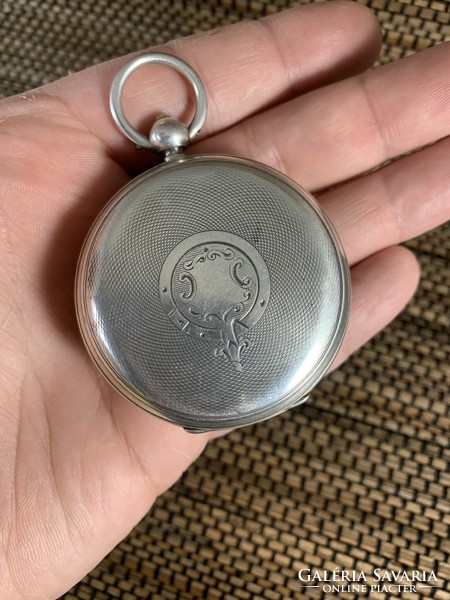 Beautiful chain pocket watch from the 1800s