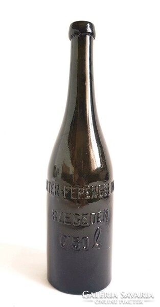 Hutter Ferencsevits szeged régi sörösüveg 0.5l