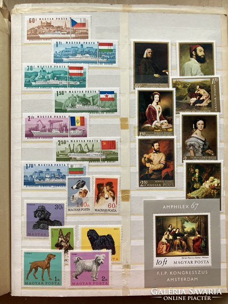 Az 1960-1970-es évek magyar postatiszta bélyegi időrendi sorrendben régi albumban