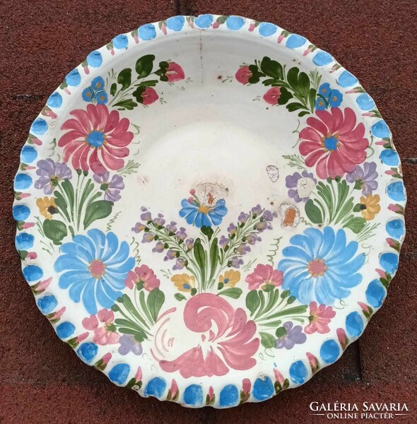 Antique flower pattern ceramic wall bowl - large ceramic wall bowl