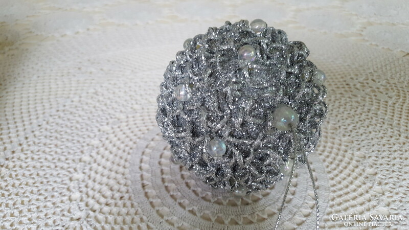 Interesting, shiny silver Christmas tree decoration with pearls 8.5 cm.