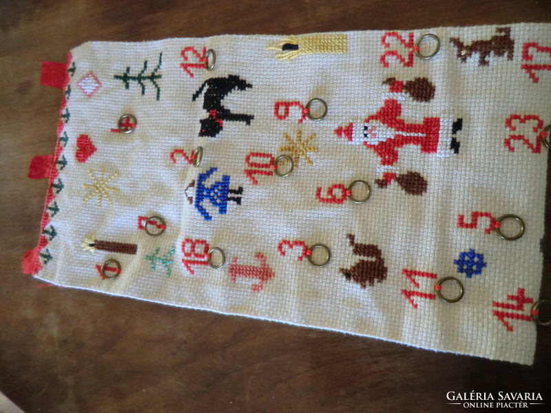 Antique Christmas calendar hand-embroidered with 24 hanging rings 23x82 cm