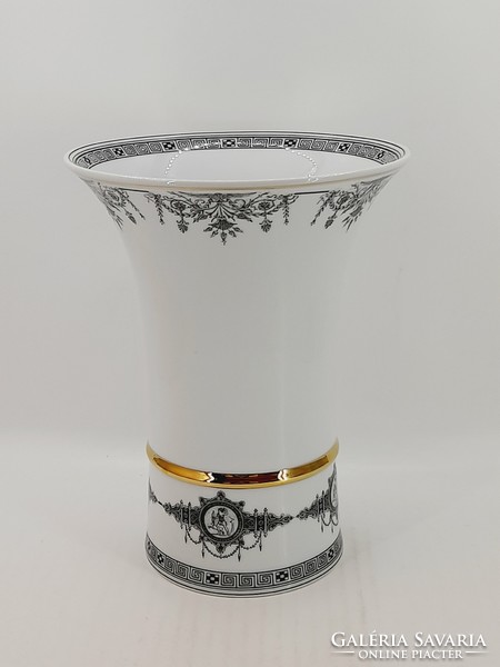 Hollóházi porcelán Korinthosz mintás váza, Románc sorozat, 20,8 cm