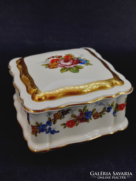 Rosenthal richly gilded porcelain bonbonier, 10.2 cm